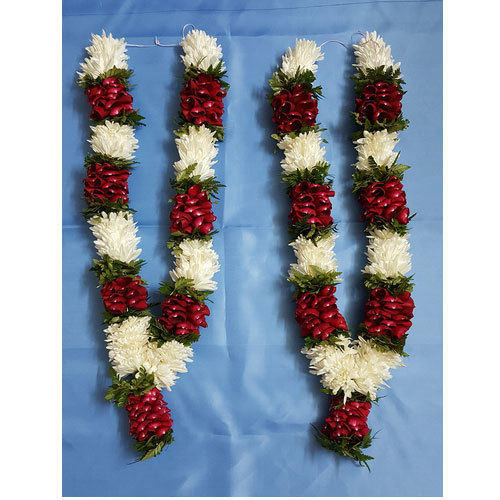 Pooja Garland